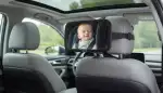 Sichtkontakt sicherstellen: Babyspiegel fürs Auto