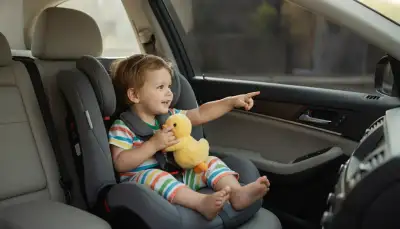 UV-Schutzfolie fürs Auto: Kinder sicher reisen